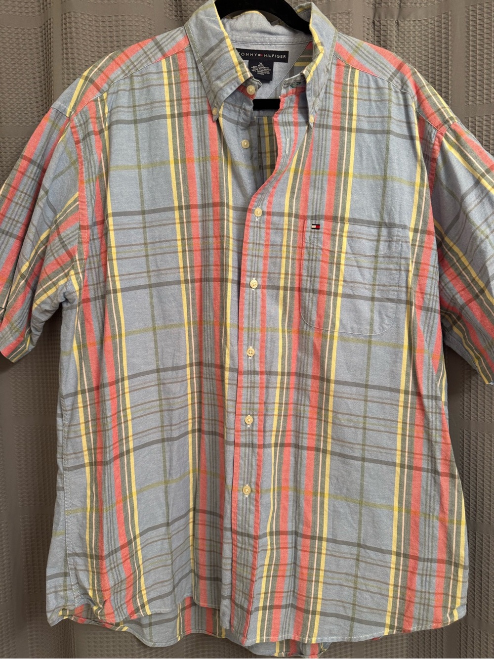 Tommy Hilfiger Vintage Short-Sleeve Plaid Button-Down in Blue, Coral & Yellow